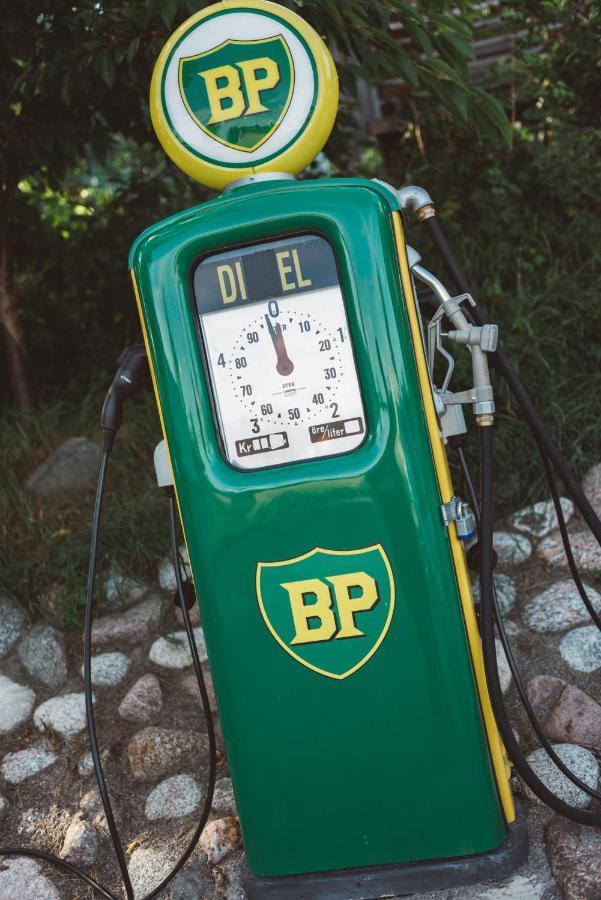 Woodstock B & B Studios Bålsta エクステリア 写真